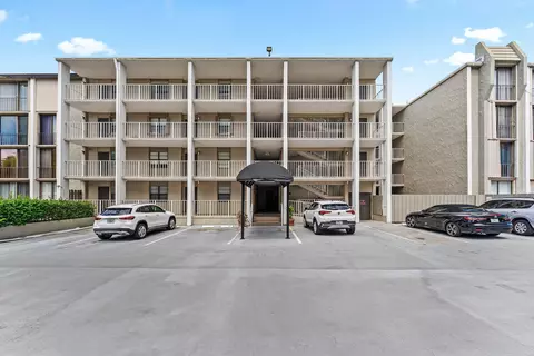 501 SW 11th Pl #412, Boca Raton, FL 33432