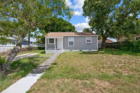 947 43rd St, West Palm Beach, FL 33407