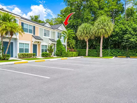 3373 Confetti Ln #77-8, Margate, FL 33063