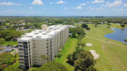 16300 Golf Club Rd #613, Weston, FL 33326