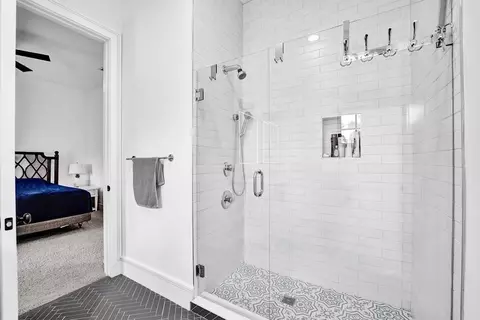 Bath - 2340 NE 47th St, Lighthouse Point, FL 33064 photo 15 of 15