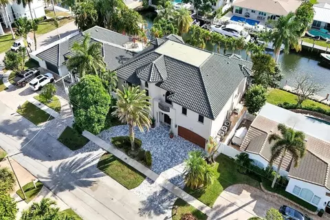 View/Area - 2340 NE 47th St, Lighthouse Point, FL 33064 photo 8 of 8