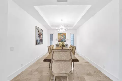 Dining - 2340 NE 47th St, Lighthouse Point, FL 33064 photo 2 of 4