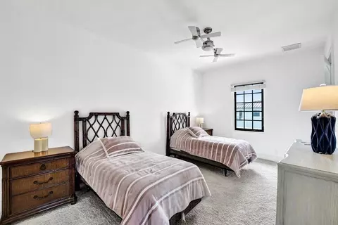 Bedroom - 2340 NE 47th St, Lighthouse Point, FL 33064 photo 6 of 15