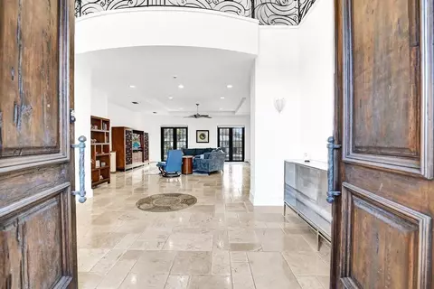 Entry Way - 2340 NE 47th St, Lighthouse Point, FL 33064 photo 1 of 9