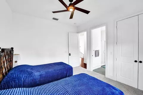 Bedroom - 2340 NE 47th St, Lighthouse Point, FL 33064 photo 15 of 15