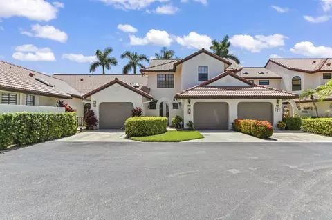 5965 Parkwalk Dr #913, Boynton Beach, FL 33472