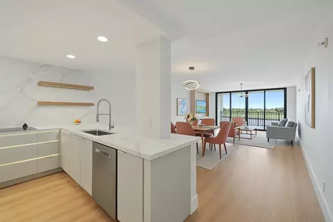 356 Golfview Rd #405, North Palm Beach, FL 33408