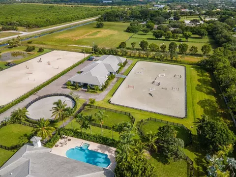 15691 Sunnyland Ln, Wellington, FL 33414