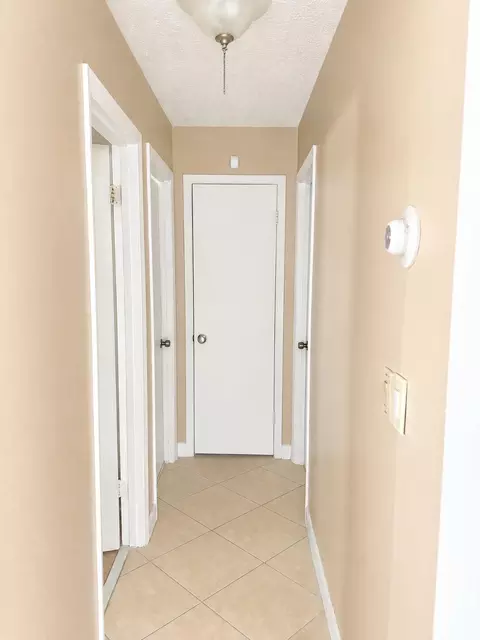 Entry Way - 3394 SE Jefferson St, Stuart, FL 34997 photo 1 of 1