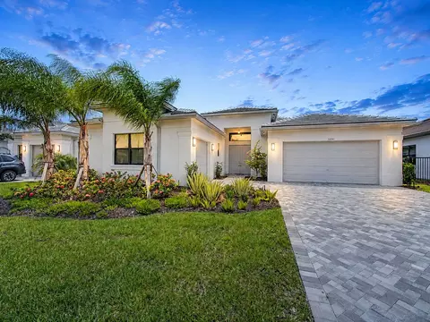12241 SW Saltwater Dr, Port Saint Lucie, FL 34987