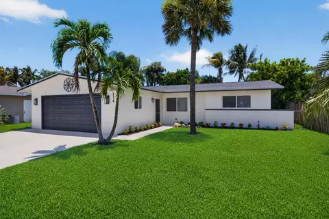 514 Riverside Dr, Palm Beach Gardens, FL 33410