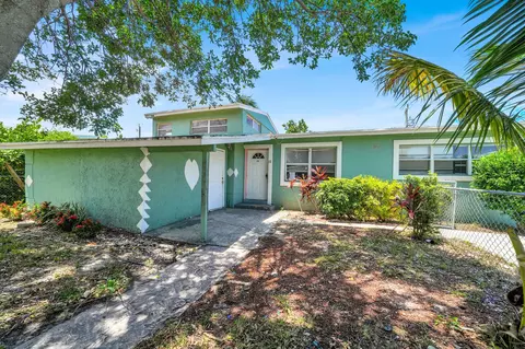 111 Ocean Pkwy, Boynton Beach, FL 33435