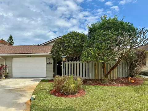 12619 SE Cascades Ct, Hobe Sound, FL 33455