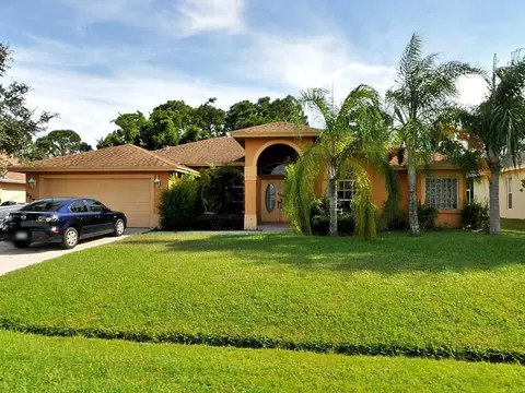 6173 NW East Deville Cir, Port Saint Lucie, FL 34986