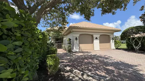 102 SE Rio Palermo, Port Saint Lucie, FL 34984