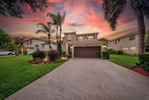 9776 Woodworth Ct, Wellington, FL 33414