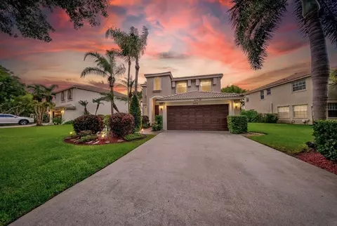 9776 Woodworth Ct, Wellington, FL 33414