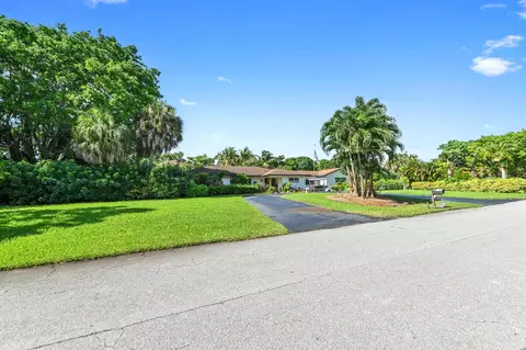 4580 Glenwood Dr, Coconut Creek, FL 33066