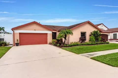 21082 Rustlewood Ave, Boca Raton, FL 33428