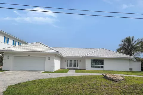 1190 Bimini Ln, Riviera Beach, FL 33404