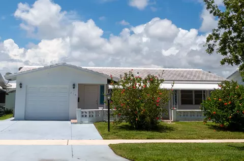 715 SW 18th St, Boynton Beach, FL 33426