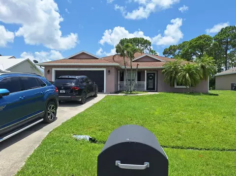 1942 SW Delmonico Ave, Port Saint Lucie, FL 34953