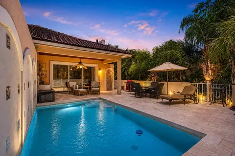 113 NW 1st Ave, Delray Beach, FL 33444