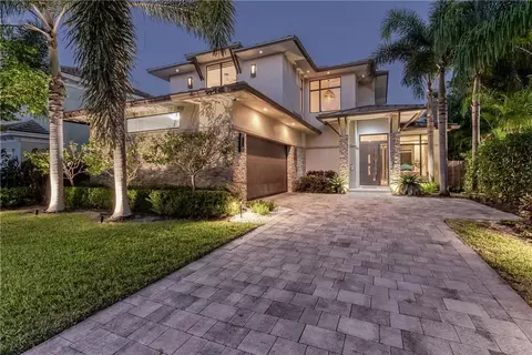 404 NE 13th Ave, Fort Lauderdale, FL 33301
