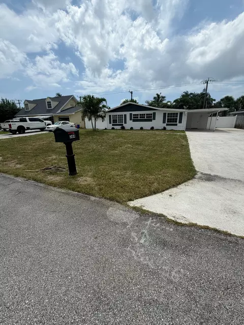 364 Garden Blvd, Palm Beach Gardens, FL 33410