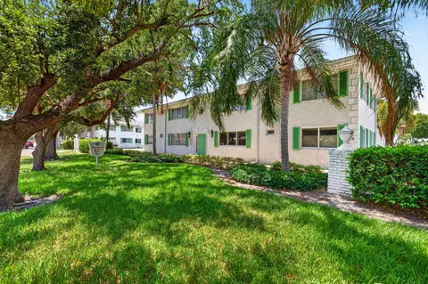 1821 NE 62nd St #312, Fort Lauderdale, FL 33308