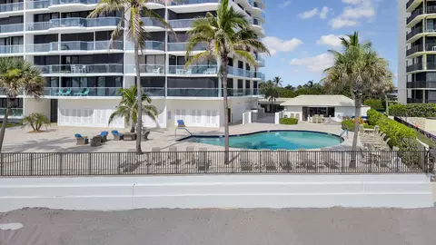 Exterior - 100 S Beach Rd #103, Jupiter, FL 33469 photo 2 of 3