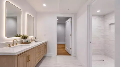 Bath - 100 S Beach Rd #103, Jupiter, FL 33469 photo 2 of 5