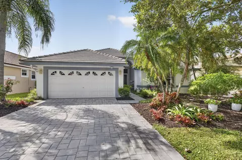 11728 Highland Pl, Coral Springs, FL 33071