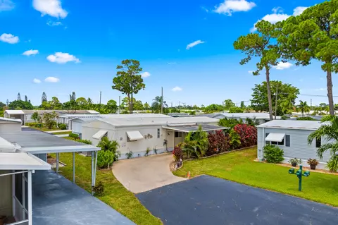17007 Grand Terre Bay Dr, Boynton Beach, FL 33436