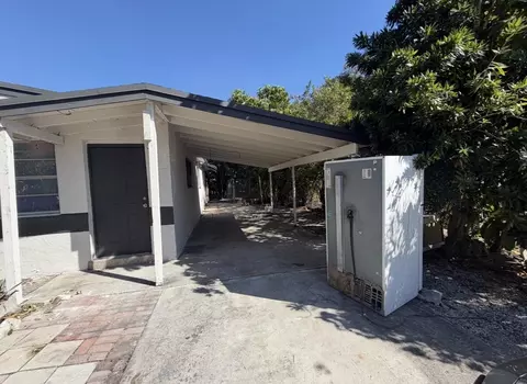 313 SW 15th Ter, Delray Beach, FL 33444