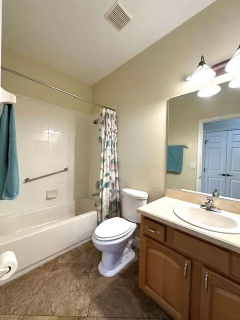 Bath - 8394 SW 82nd Loop, Ocala, FL 34481 photo 8 of 8