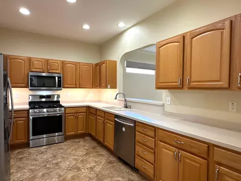 Kitchen - 8394 SW 82nd Loop, Ocala, FL 34481 photo 1 of 5