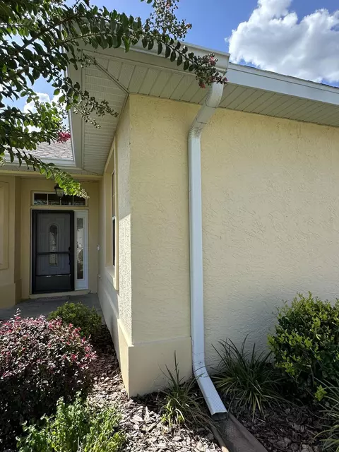 Exterior - 8394 SW 82nd Loop, Ocala, FL 34481 photo 5 of 28