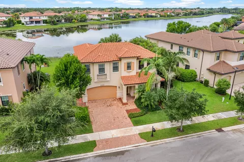 11120 NW 82nd Pl, Parkland, FL 33076