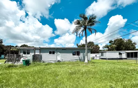 5106 Deanna Ln, Fort Pierce, FL 34946