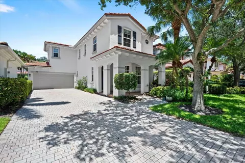 315 September St, Palm Beach Gardens, FL 33410