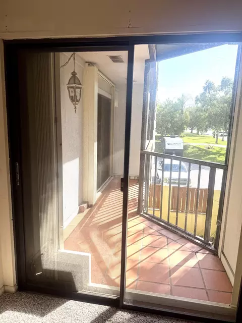 Exterior - 3100 SE Brook St, Stuart, FL 34997 photo 5 of 5