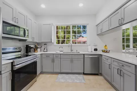 4542 Danson Way, Delray Beach, FL 33445