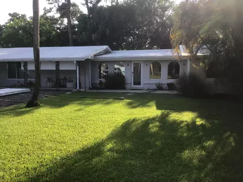 2019 SW 29th Ave, Fort Lauderdale, FL 33312
