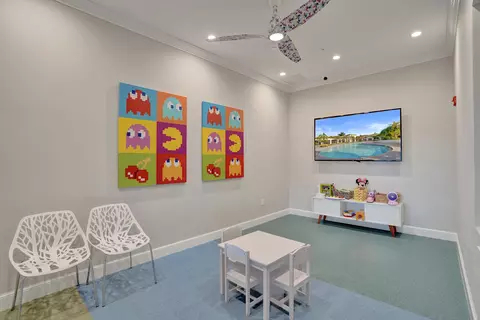 View/Area - 4147 Rosa Dr, Lighthouse Point, FL 33064 photo 3 of 4