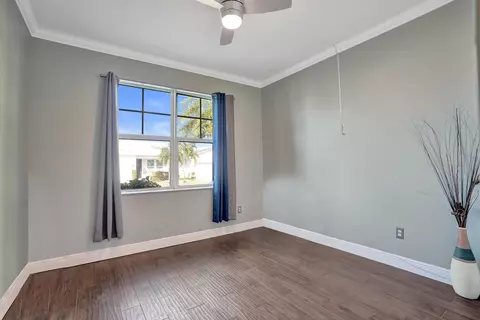 Bedroom - 4147 Rosa Dr, Lighthouse Point, FL 33064 photo 2 of 2