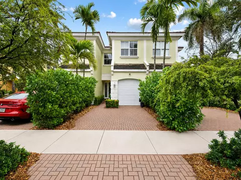 1226 NE 14th Ave, Fort Lauderdale, FL 33304