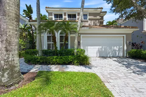 136 Andalusia Way, Palm Beach Gardens, FL 33418