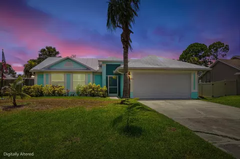 1074 SW Barbarosa Ave SW, Port Saint Lucie, FL 34953